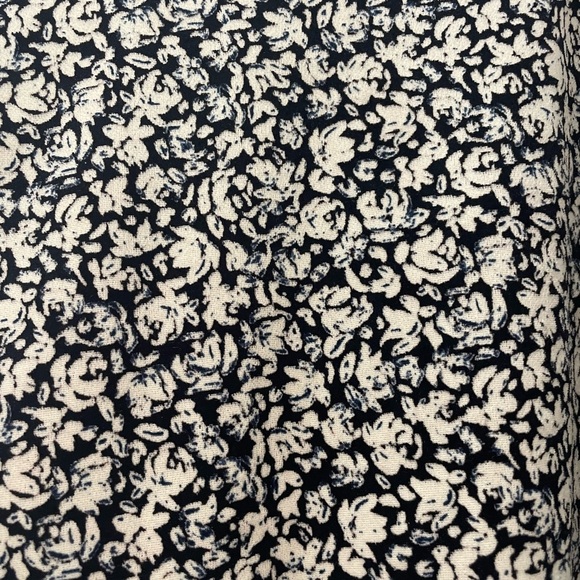 Hollister Crop Top Size L - Picture 4 of 5